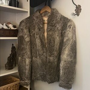 Elegant Gray Fur Jacket